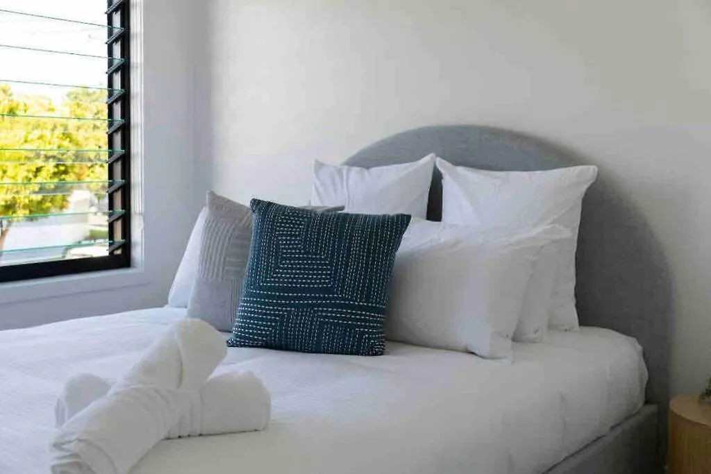Casa Maya Villa Nobby'S Beach Gold Coast 0*,